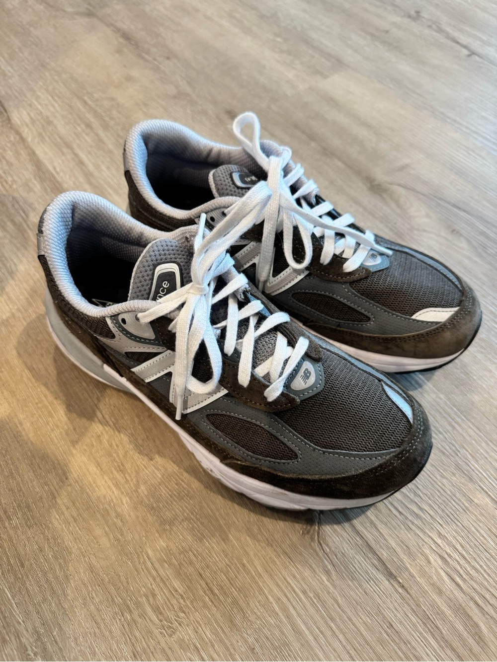New Balance Men's Made in USA 990v6